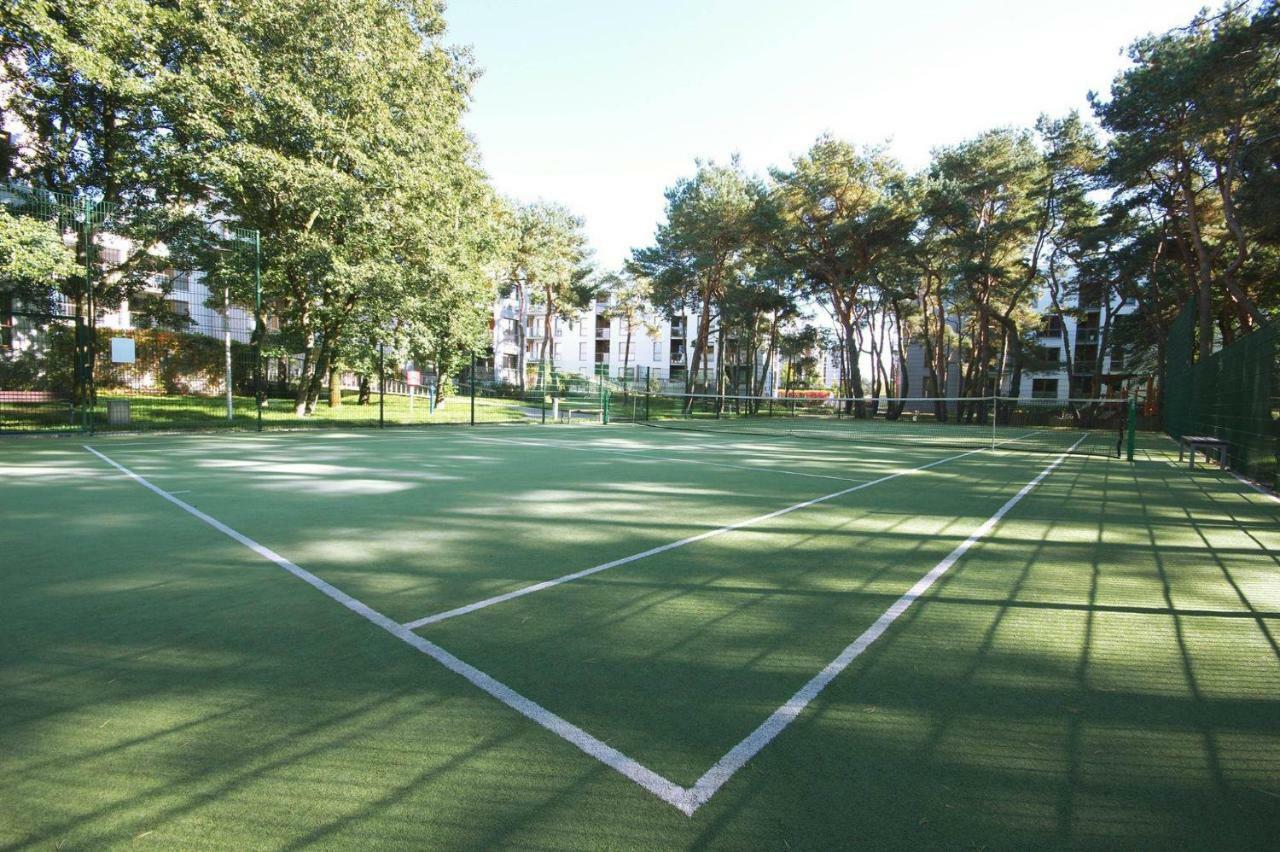 Nadmorski Dwor Wood Apartment Gdańsk Buitenkant foto
