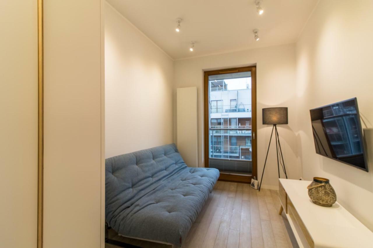 Nadmorski Dwor Wood Apartment Gdańsk Buitenkant foto